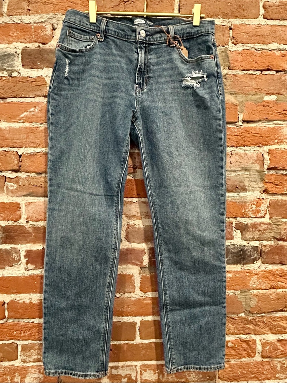 Old Navy Boyfriend Mid-Rise Jeans Size 6 Distressed Medium Wash